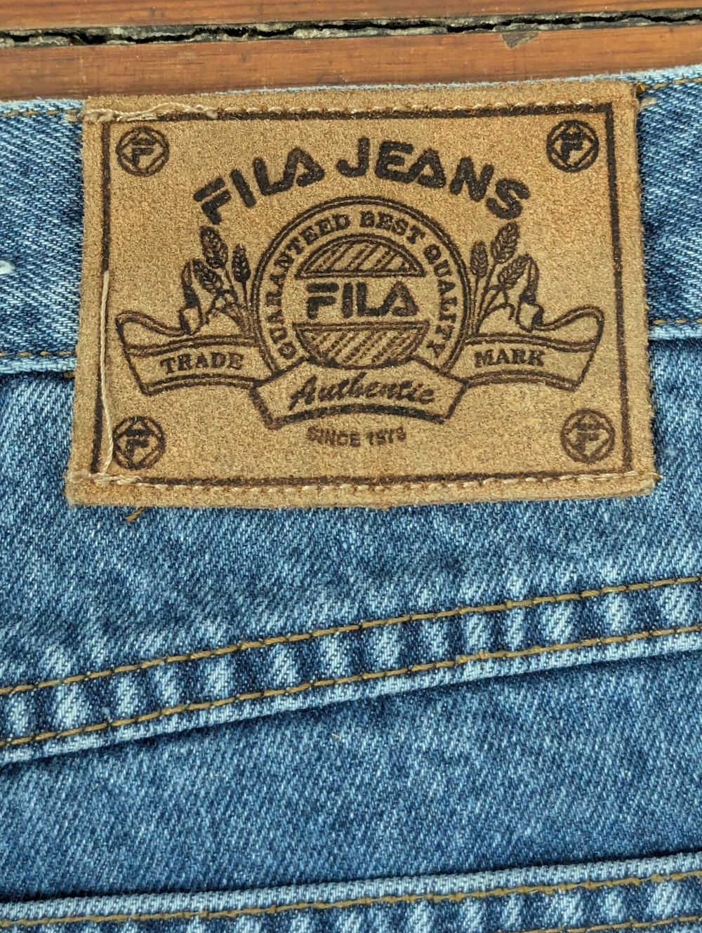 Rare to Find Vintage Fila High Rise Tapered Jeans Medium Wash For Women Size 20 - Picture 7 of 10